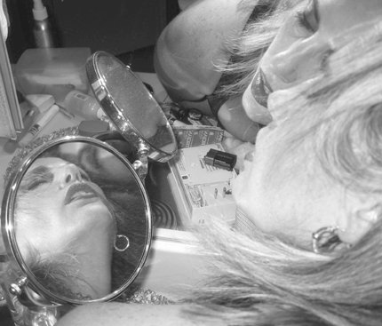 mirror.gif